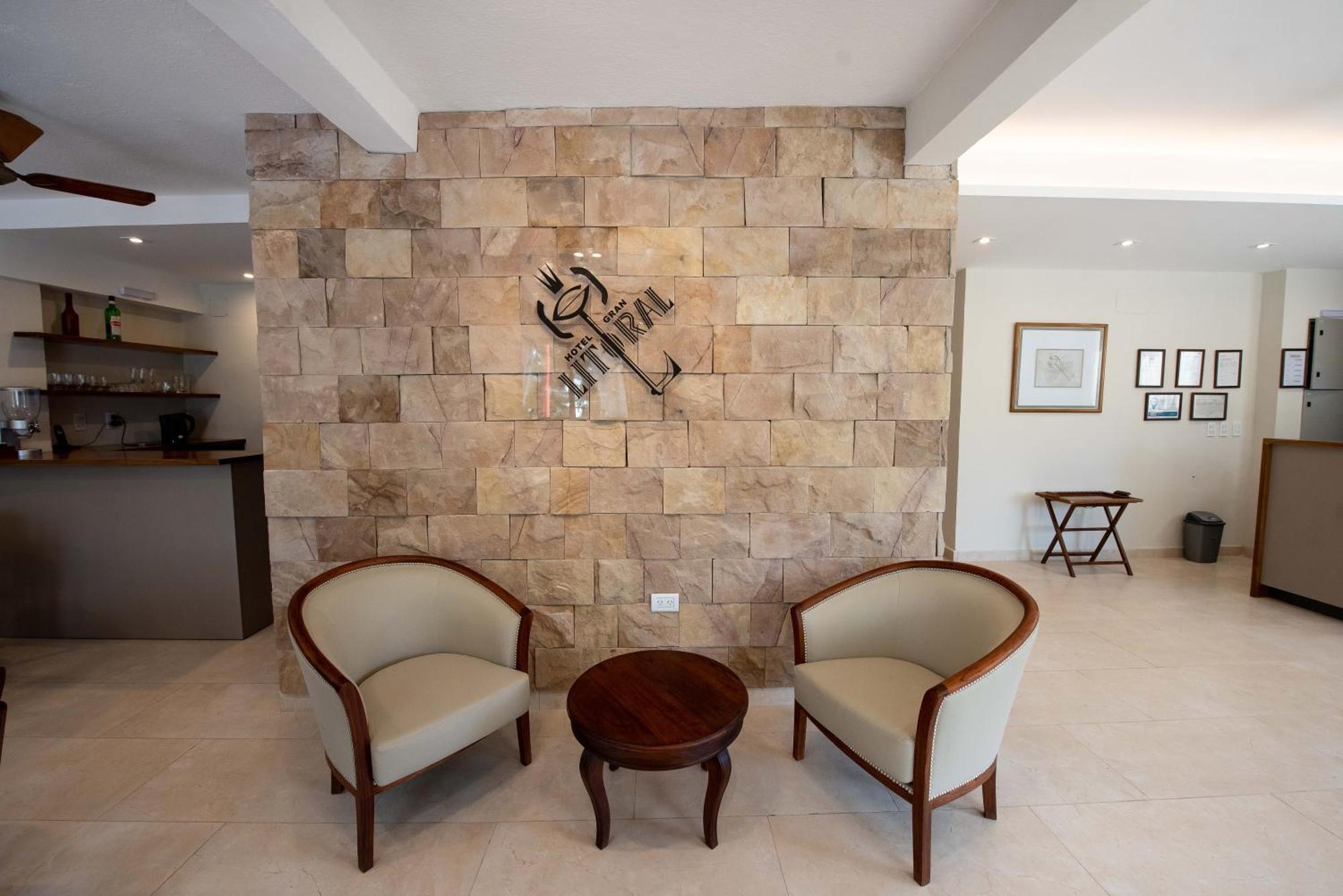 Gran Litoral Hotel *